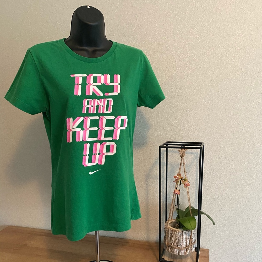 NIKE SLIM FIT T-SHIRT